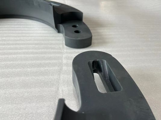 รถหุ้มเกราะ รันแฟลต ยางแทรก ระบบกันกระสุน ความปลอดภัยฉุกเฉิน รันแฟลต